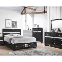BRAND NEW 4pc BLACK Bedroom Set With Storage Drawers ( Queen Or King)