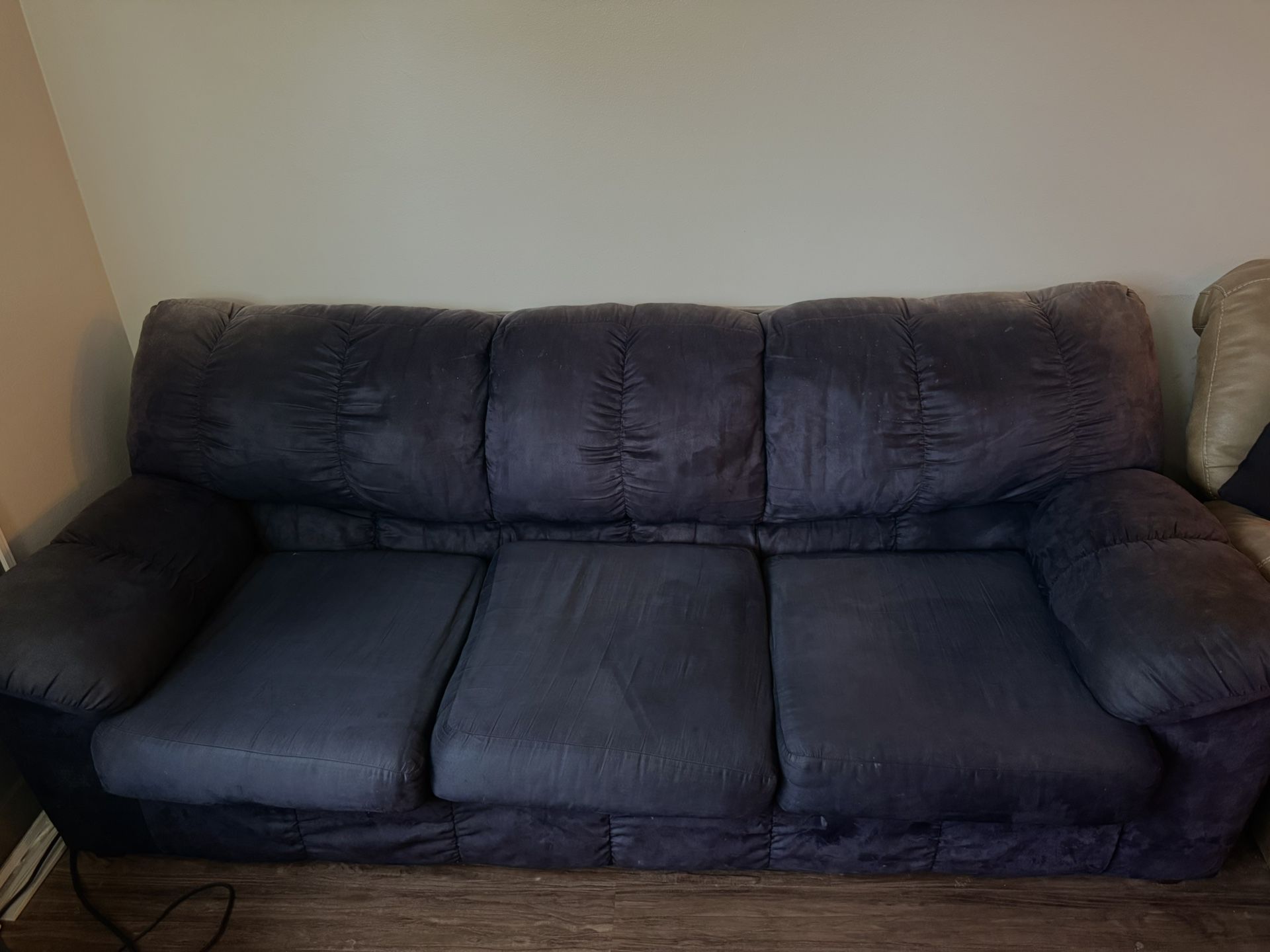 Polyester Box Cushion Sofa