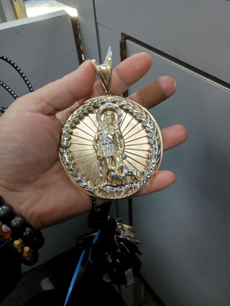 Pendant San Lazaro