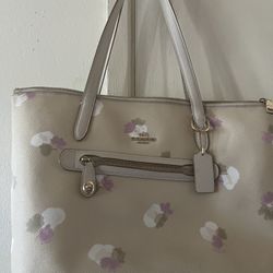 Taylor brentwood Coach Floral Print Leather Tote Bag
