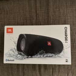 JBL Charge 4 Bluetooth Speaker