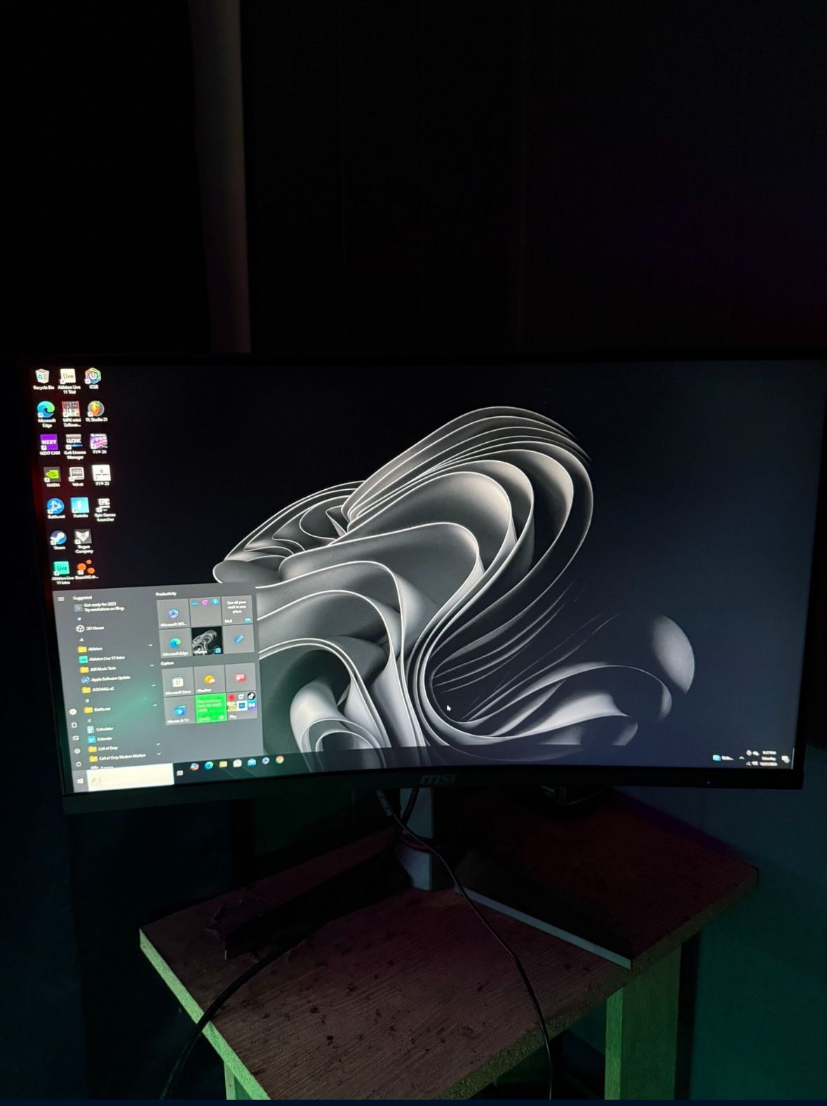 MSI 2560x1440 144hz Refresh Rate 2k MAG27CQ