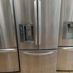 33" LG FRIDGE FREE SHIPPING AND INSTALLATION 