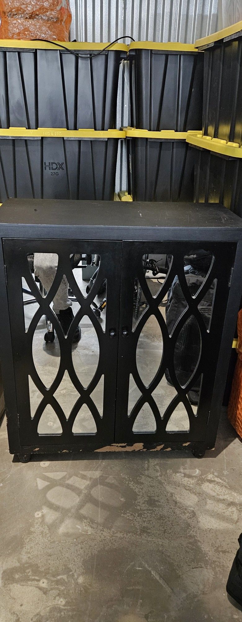 Mirrored Cabinet