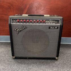 Vintage 1989 Fender Studio 85 