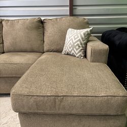 Ashley furniture small sectional sofa couch (DELIVERY AVAILABLE)