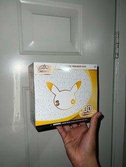 Pokemon 30th Anniversary Etb
