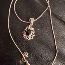 Sterling Silver Necklace Onyx Stone.