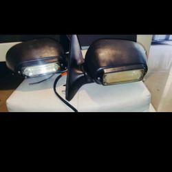 Crown Vic MoonBeams side mirrors