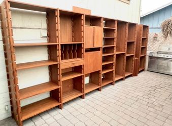 Gorgeous Vintage Gianfranco Frattini Style 17’ Mid Century Modern Teak Modular shelving system