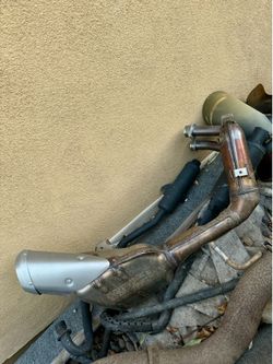 Yamaha MT-07 Stock exhaust