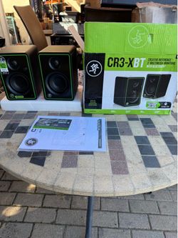 Mackie Bluetooth speakers