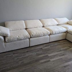 New 5 Piece Modular Sectional Couch/ Free Delivery 