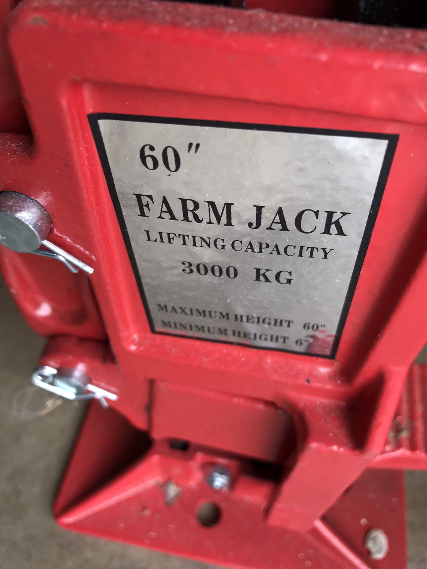 60” 3000 Pound Farm Jack