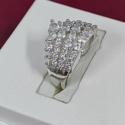 White CZ Graduated Design 4 Row Fashion Ring (NWT)