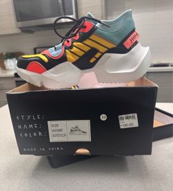 Wave Runner Sneakers Blue Red Yellow Size 10