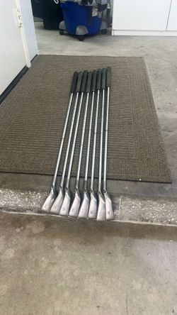 Ping G10 RH Med Flex Shaft 4-9, S & L
