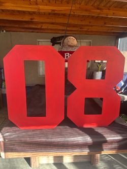 Wooden display numbers