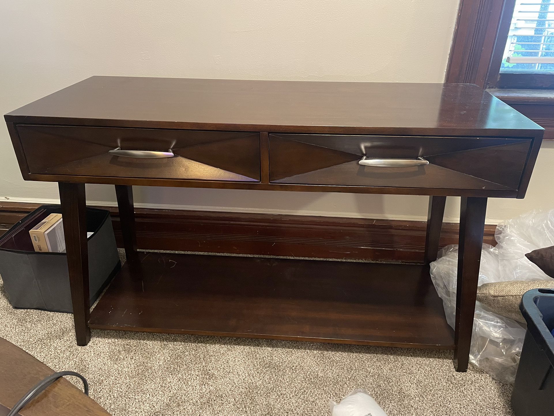 console/couch Table