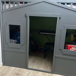 Kids Loft Bed  Full Size 