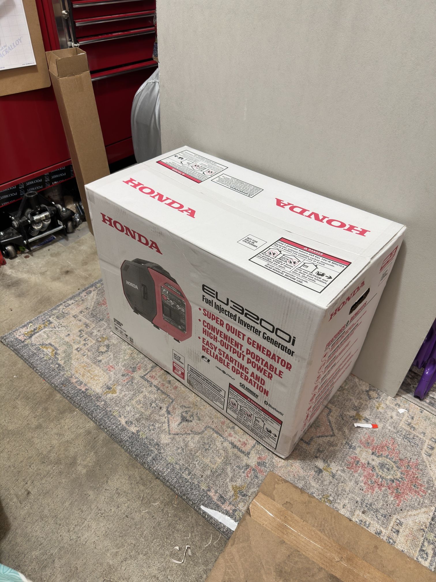 New Honda EU3200i 3200 Watt Bluetooth Portable Inverter...