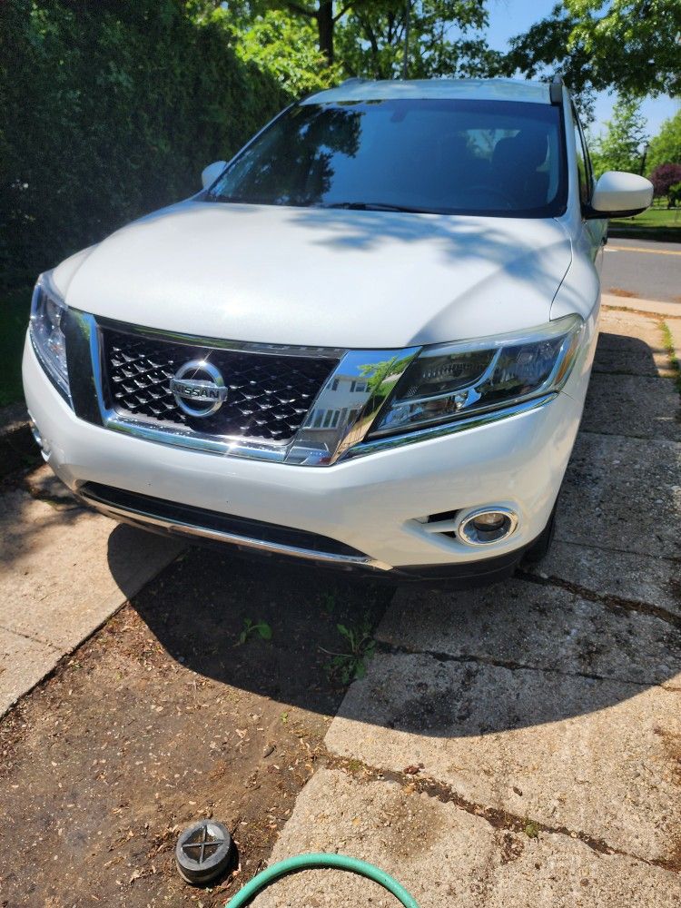 2014 Nissan Pathfinder