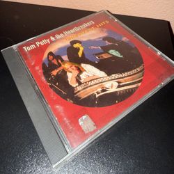 Tom Petty And The Heartbreaker’s Greatest Hits Cd Great Condition 