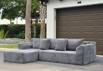 🛋️ Couch/Sofa Sectional - Microfiber - Delivery Available 🚛