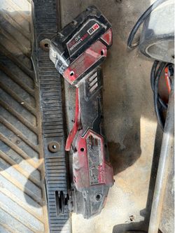 Milwaukee M18 FUEL Cordless grinder