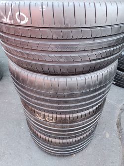 Selling (4] tires staggered 275/35r22 front and rear 315/30r22 pirelli pzero