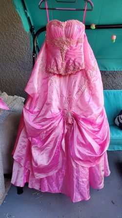 Size 4 Pink Quincenera Dress