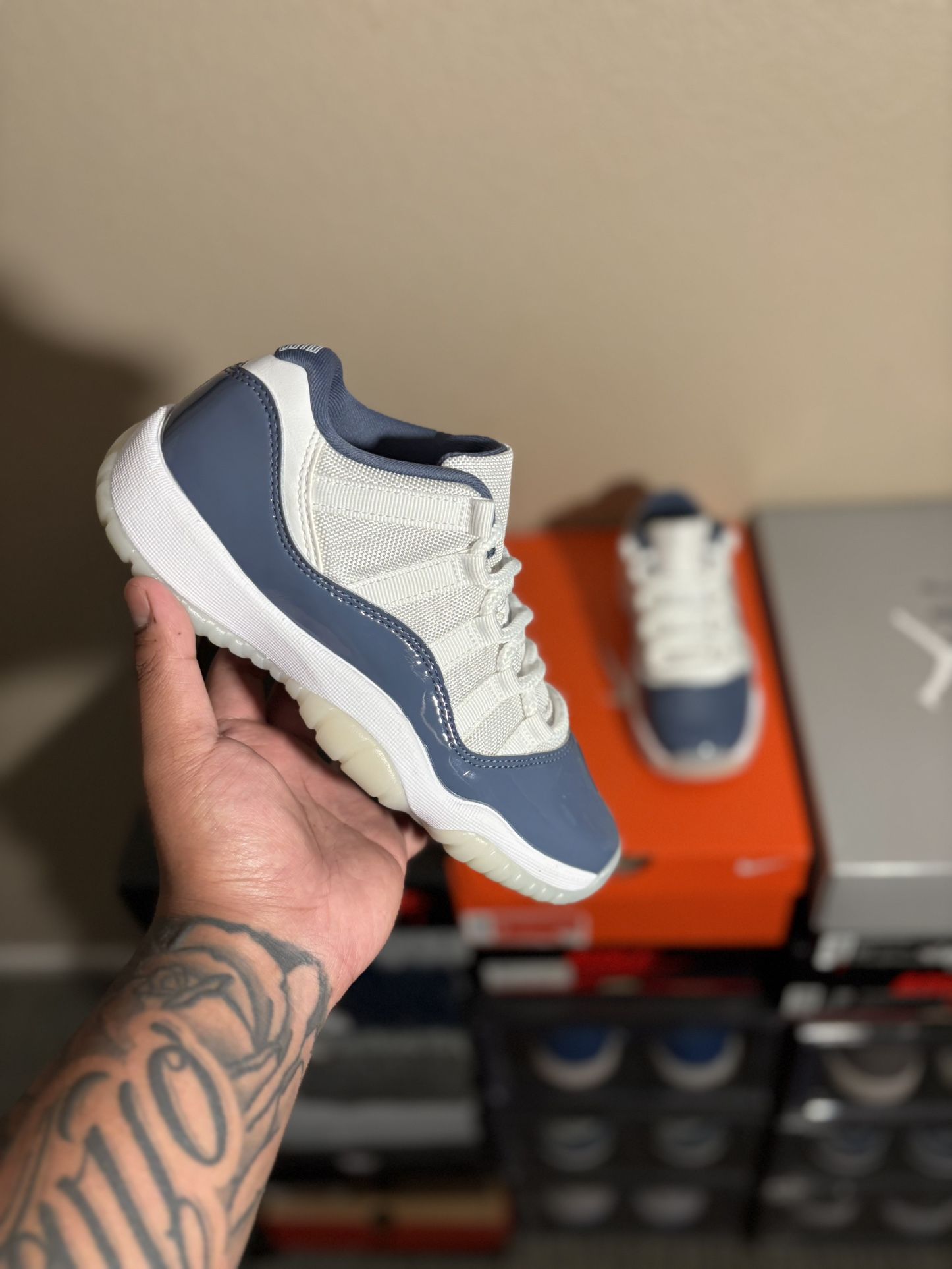 jordan 11 low diffused blue