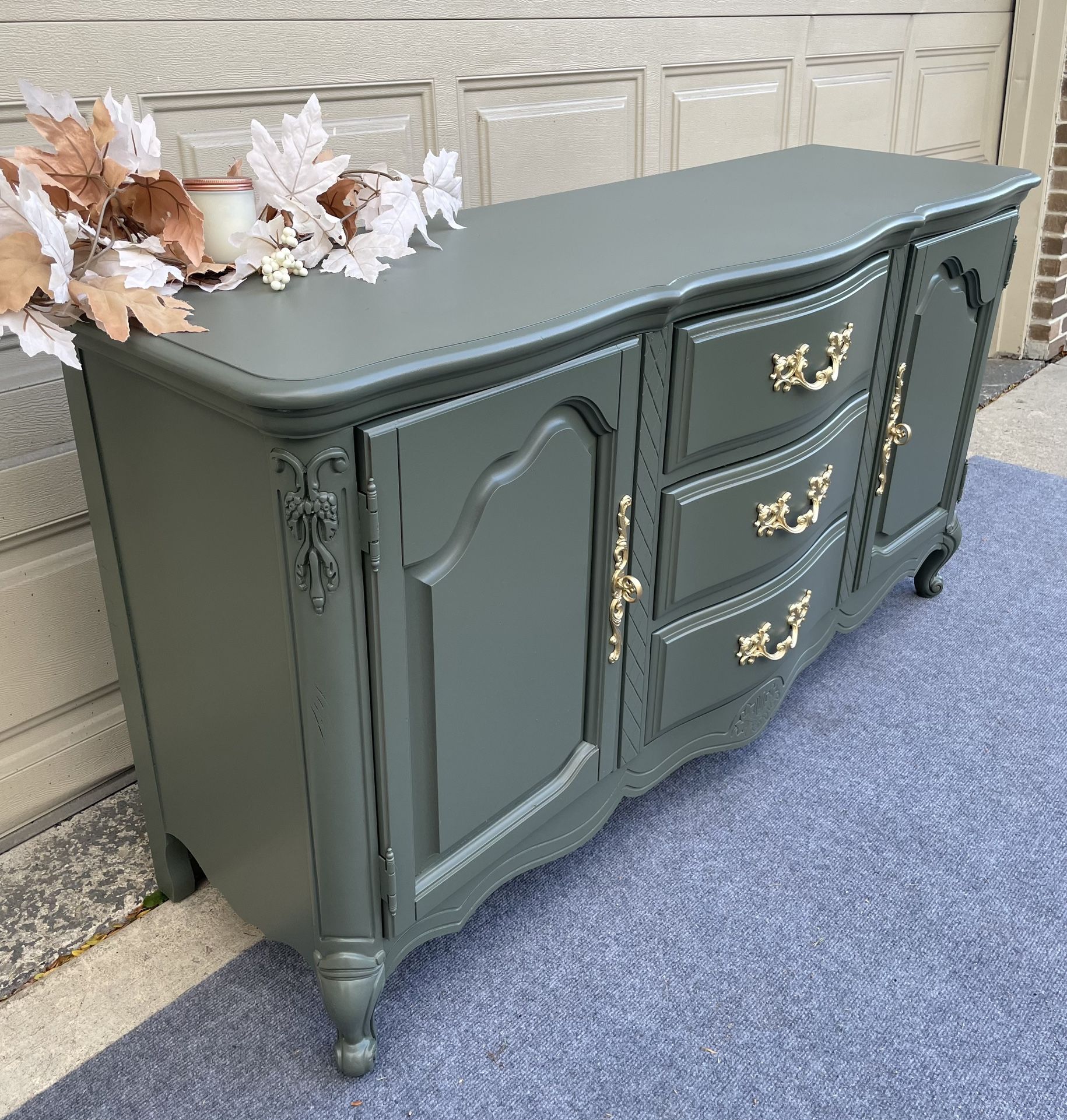 👑Elegant Bassett Buffet Credenza 