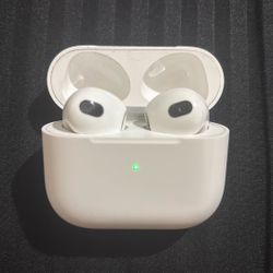 AirPods 3