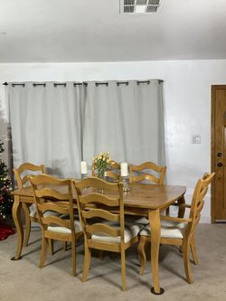 Comedor Con Mesa De Extension Y 6 Sillas Con Cobertores Removibles SEE MY OFFERS FOR POST IN ENGLISH