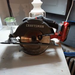 Cordless Compact Saw 