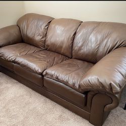 Comfy Leather Sofa & Chair