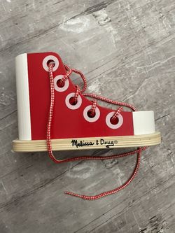 Melissa & Doug Learn To Tie