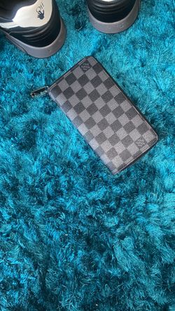 Louis Vuitton Damier Graphite Brazza Wallet
