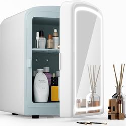 Mini Skincare Fridge w/ LED Mirror (4L)