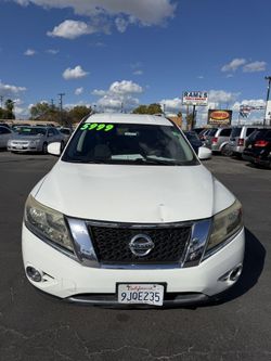 2015 Nissan Pathfinder