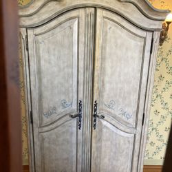 Gorgeous Country Armoire 