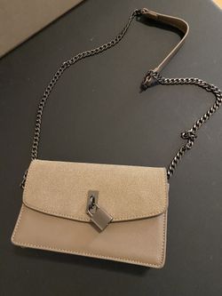 Crossbody bag $10