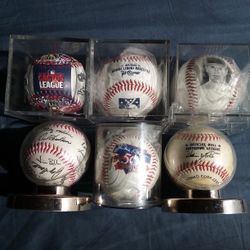 Baseballs 