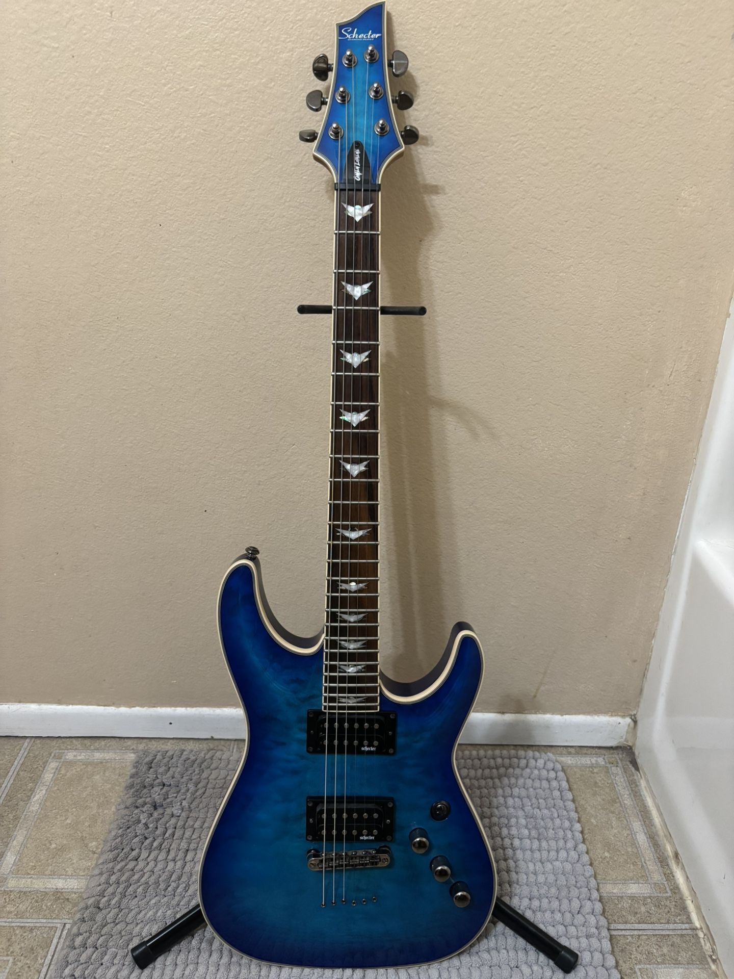 Schecter Omen Extreme Diamond Series
