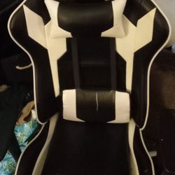 S Racer Gaming Chair