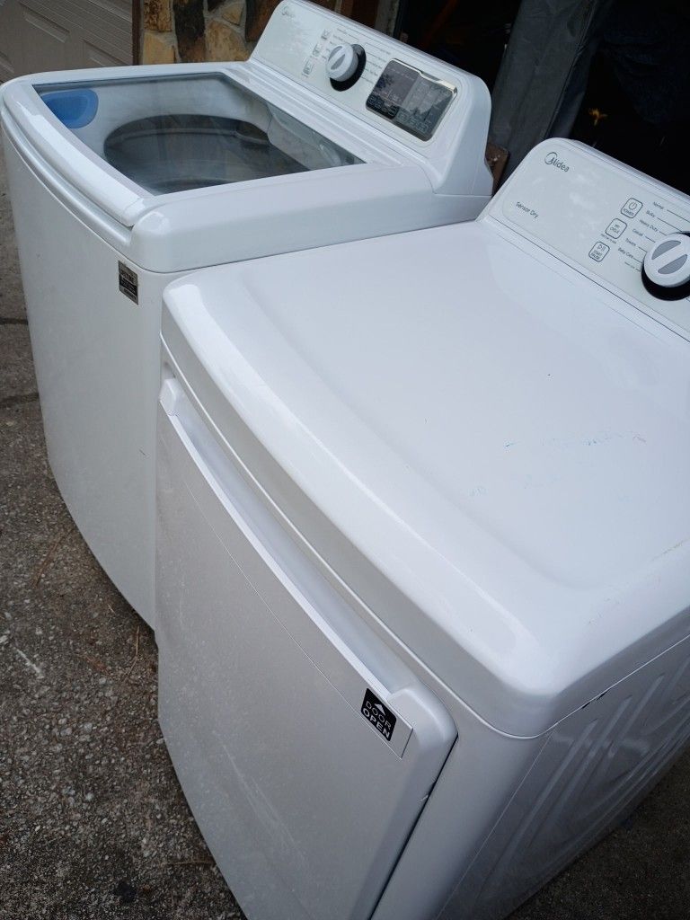 Very Nice Washer And Dryer Set $450
