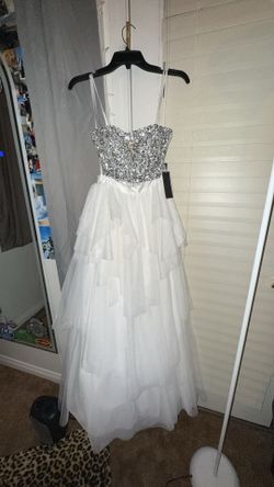 CITY VIBE White Sequin Tiered Dress ‼️NEED GONE ASAP‼️