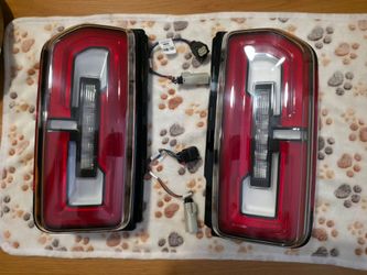 Bronco OEM LED Signature Taillights