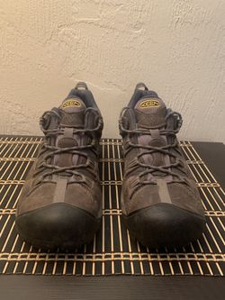 Keen hiking shoes